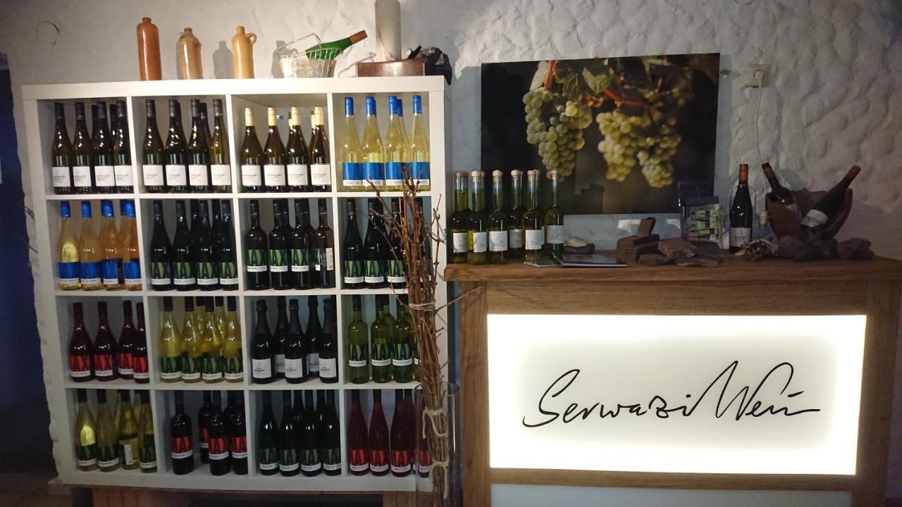 Ferienweingut Serwaziwein メセニヒ エクステリア 写真